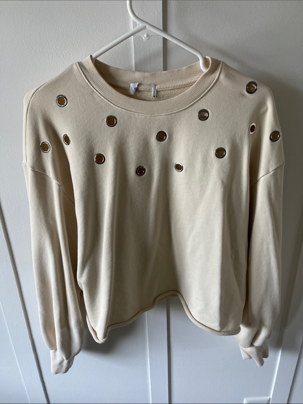 Cream Eyelet-Accent Pullover Sweatshirt - Evereve